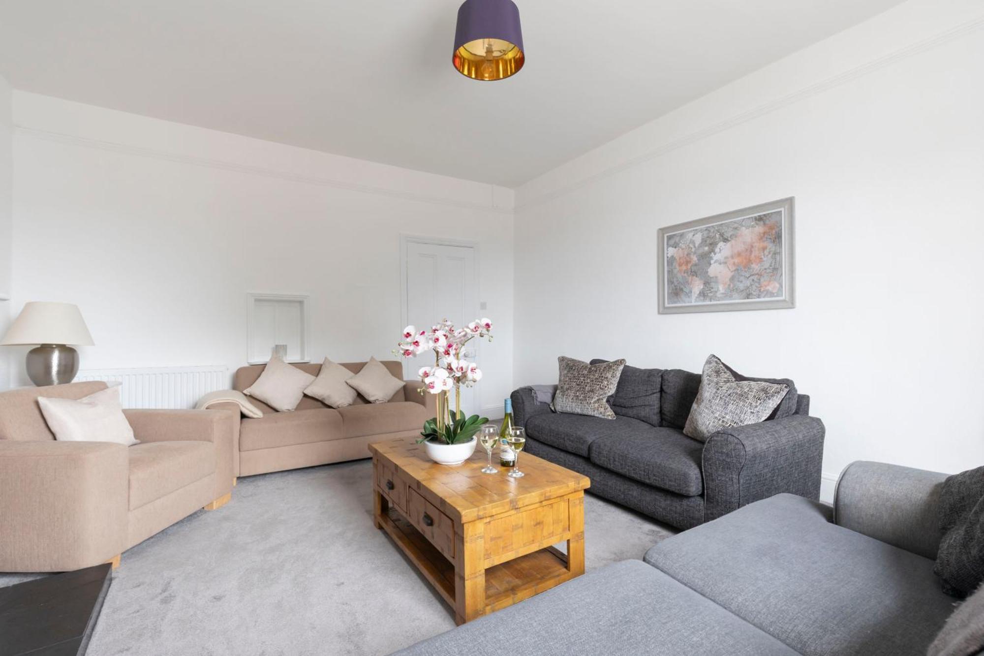 Fabulous, Vibrant, Town House, Central Bath Road Cheltenham Buitenkant foto