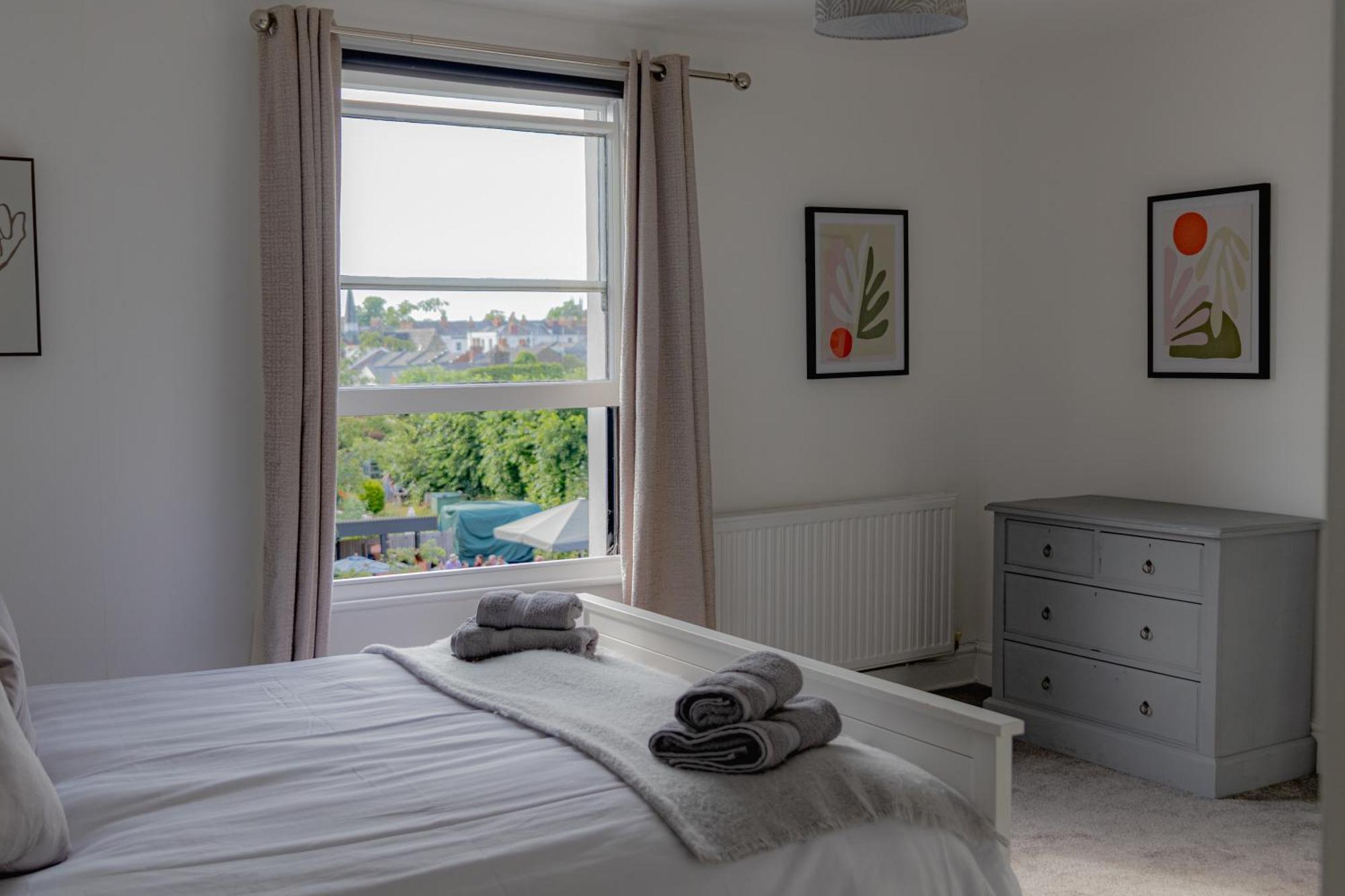Fabulous, Vibrant, Town House, Central Bath Road Cheltenham Buitenkant foto