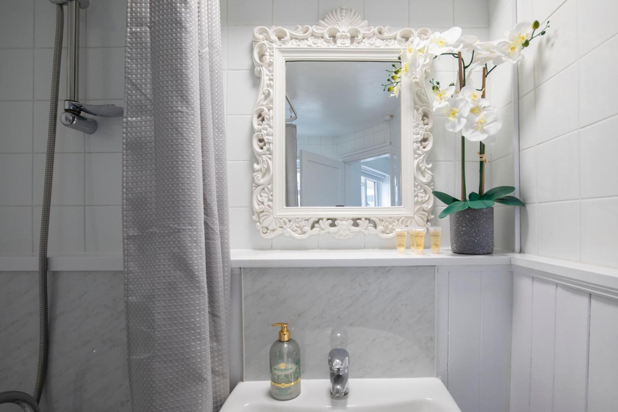 Fabulous, Vibrant, Town House, Central Bath Road Cheltenham Buitenkant foto