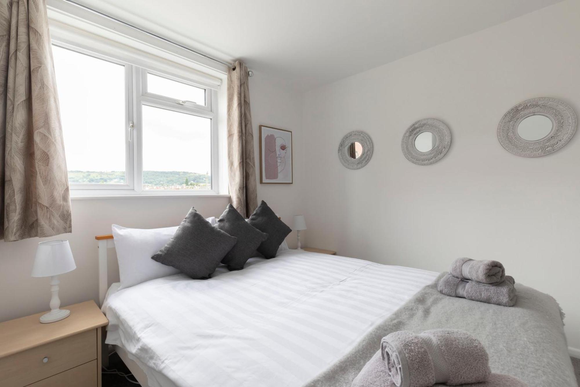 Fabulous, Vibrant, Town House, Central Bath Road Cheltenham Buitenkant foto