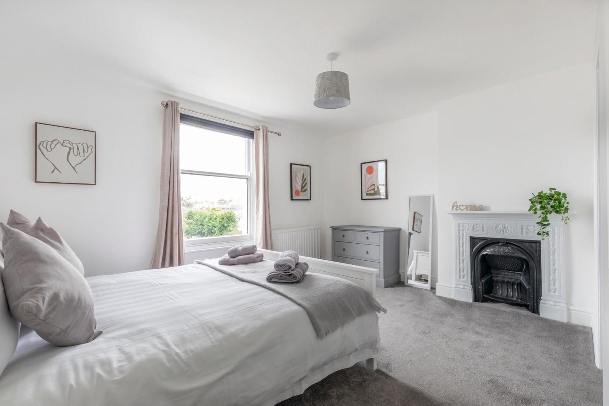 Fabulous, Vibrant, Town House, Central Bath Road Cheltenham Buitenkant foto