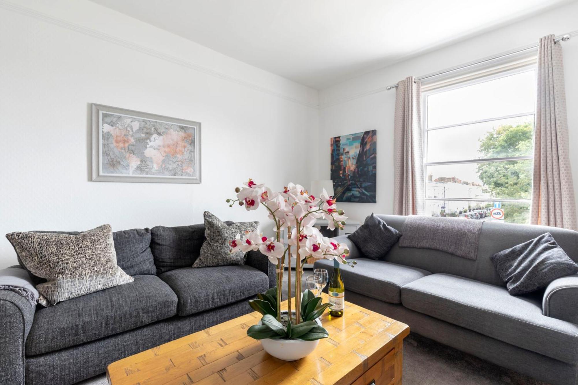 Fabulous, Vibrant, Town House, Central Bath Road Cheltenham Buitenkant foto